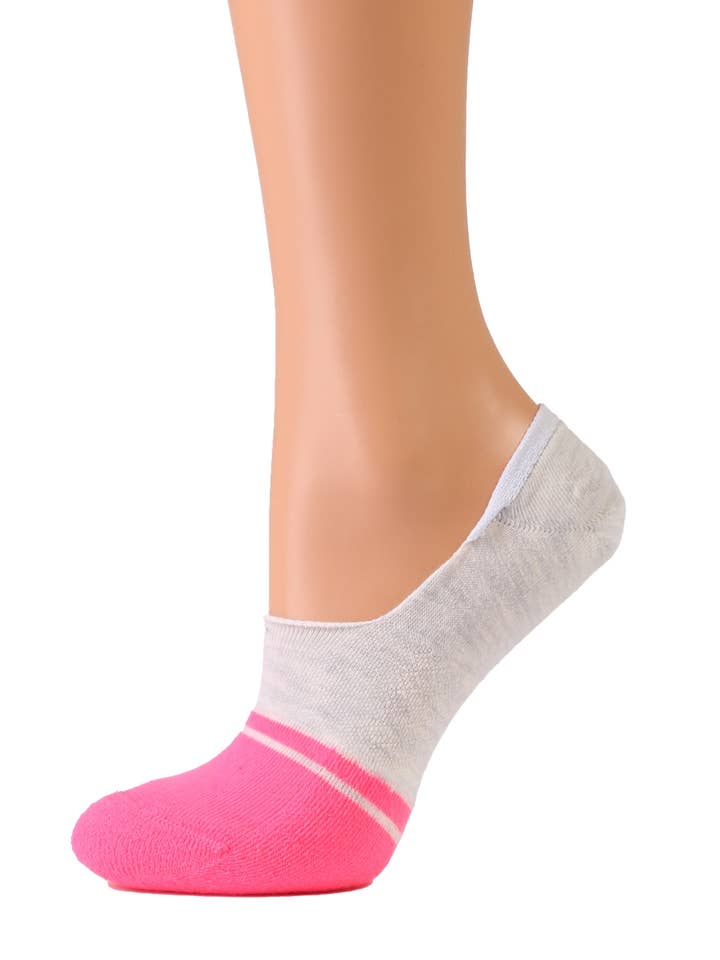 Calzini VIKI grigio-rosa no show per donna per la vendita all'ingrosso da parte di Sokisahtel I BestSockDrawer