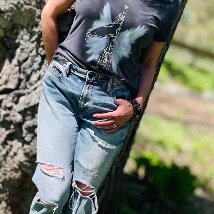 Bohemian Grace - Wholesale Screen printed t-shirt – Women′s - Angel of Grace T-shirt - Heather Grey0