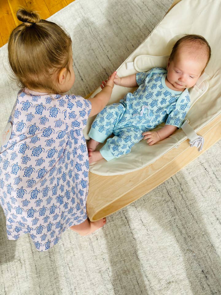 Pineapple Sunshine - Wholesale Bodysuit (Non-Footed) - Baby - Blue Sea Turtle Short Sleeve Onesie3