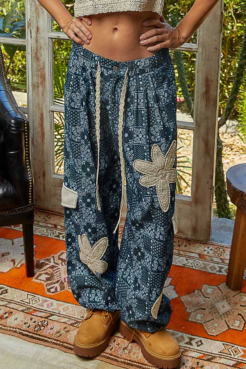 Pol Clothing - Wholesale Pants - Women's - Pleat Detail Floral Patchwork Cargo Pants8