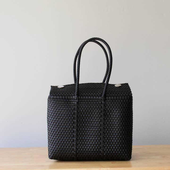Audrey Handwoven Handbag - Classic Black for wholesale by MexiMexi