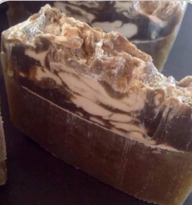 Priscila Leen Arts at Florida Soap Candle - Wholesale Zeepblok - Cappuccino zeepblok, koud proces, natuurlijk veganistisch2