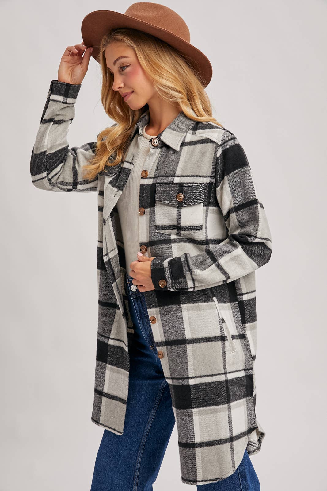 Bluivy – Engroshandel Skjortejakke/shacket – til kvinder – FLANNEL PLAID LANGLINE SHACKET25