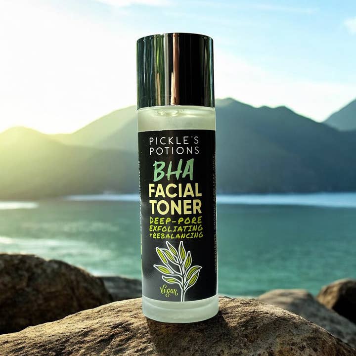 BHA Gesichtswasser — Mit ozeanischen Mineralien und Weidenrinde für den Großhandel von Pickle’s Potions