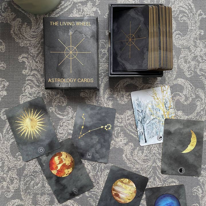 The Living Wheel - Wholesale Tarot Cards - The Living Wheel Astrology Cards6