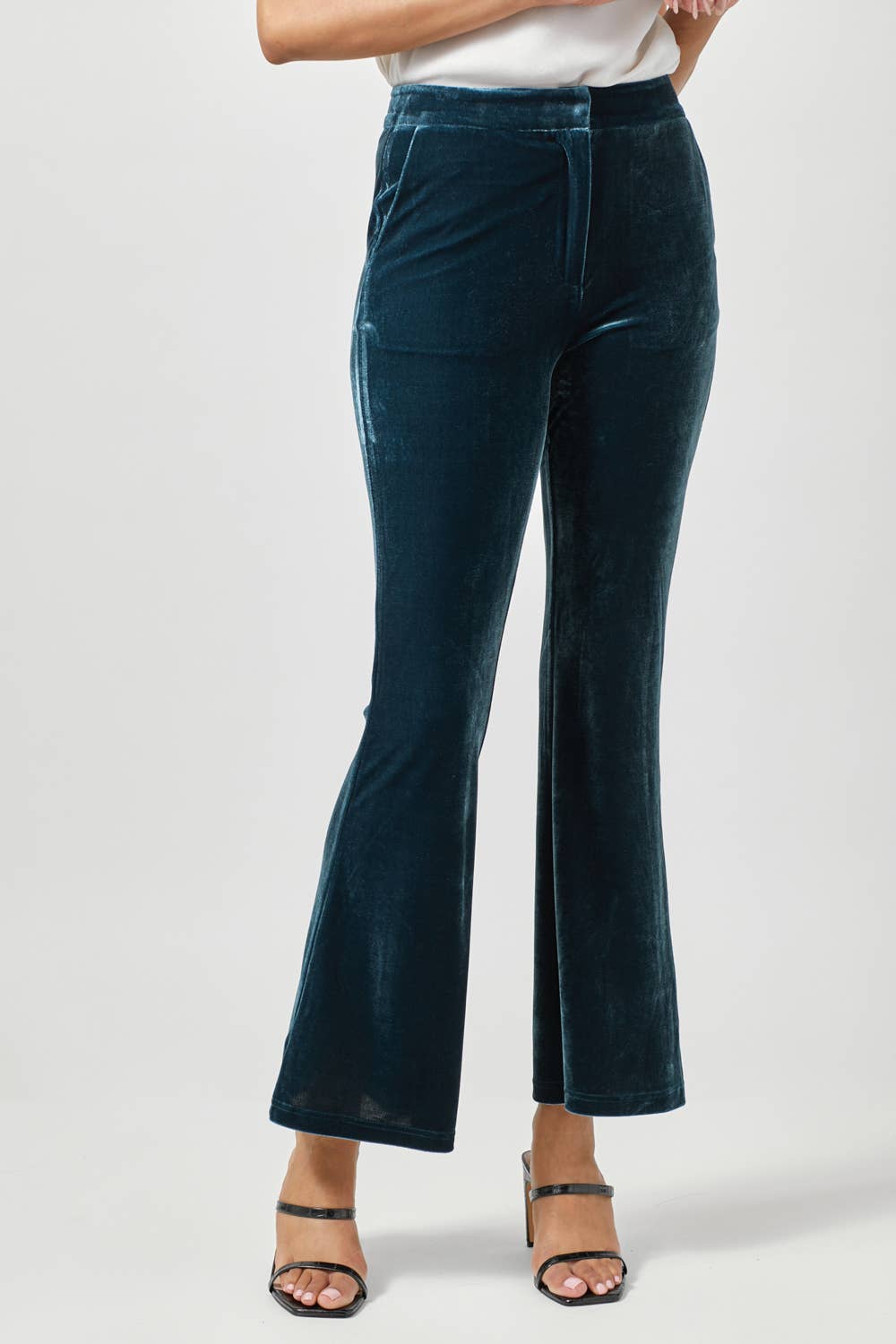 Mystree - Vendita all'ingrosso Pantalone - Donna - Pantaloni Flare in velluto 603007