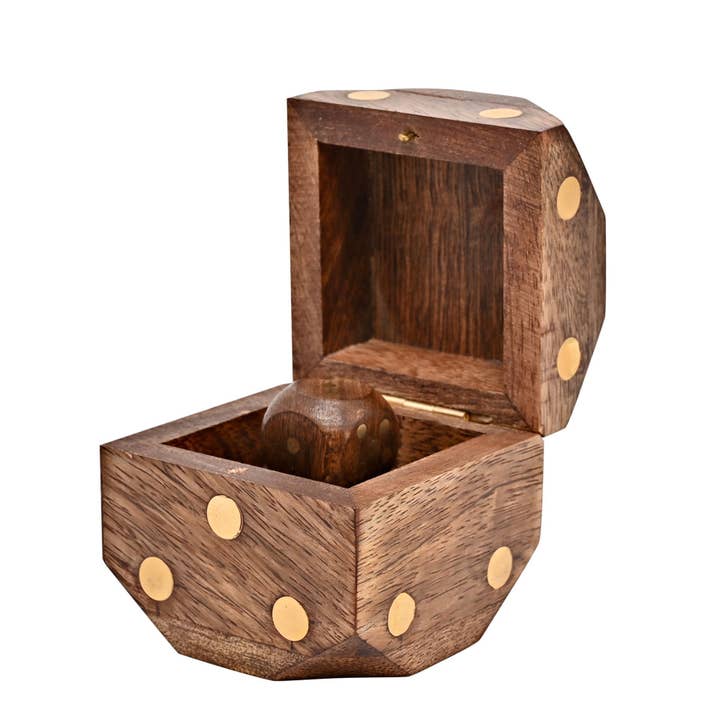 WIDDOP and Co. - Wholesale Board Game - Harvey Makin Wooden Dice Box with 5 Dice2
