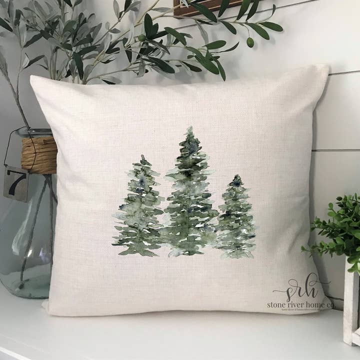 Housse de coussin pour arbres d'hiver | décoration hivernale confortable pour la vente par Stone River Home Co