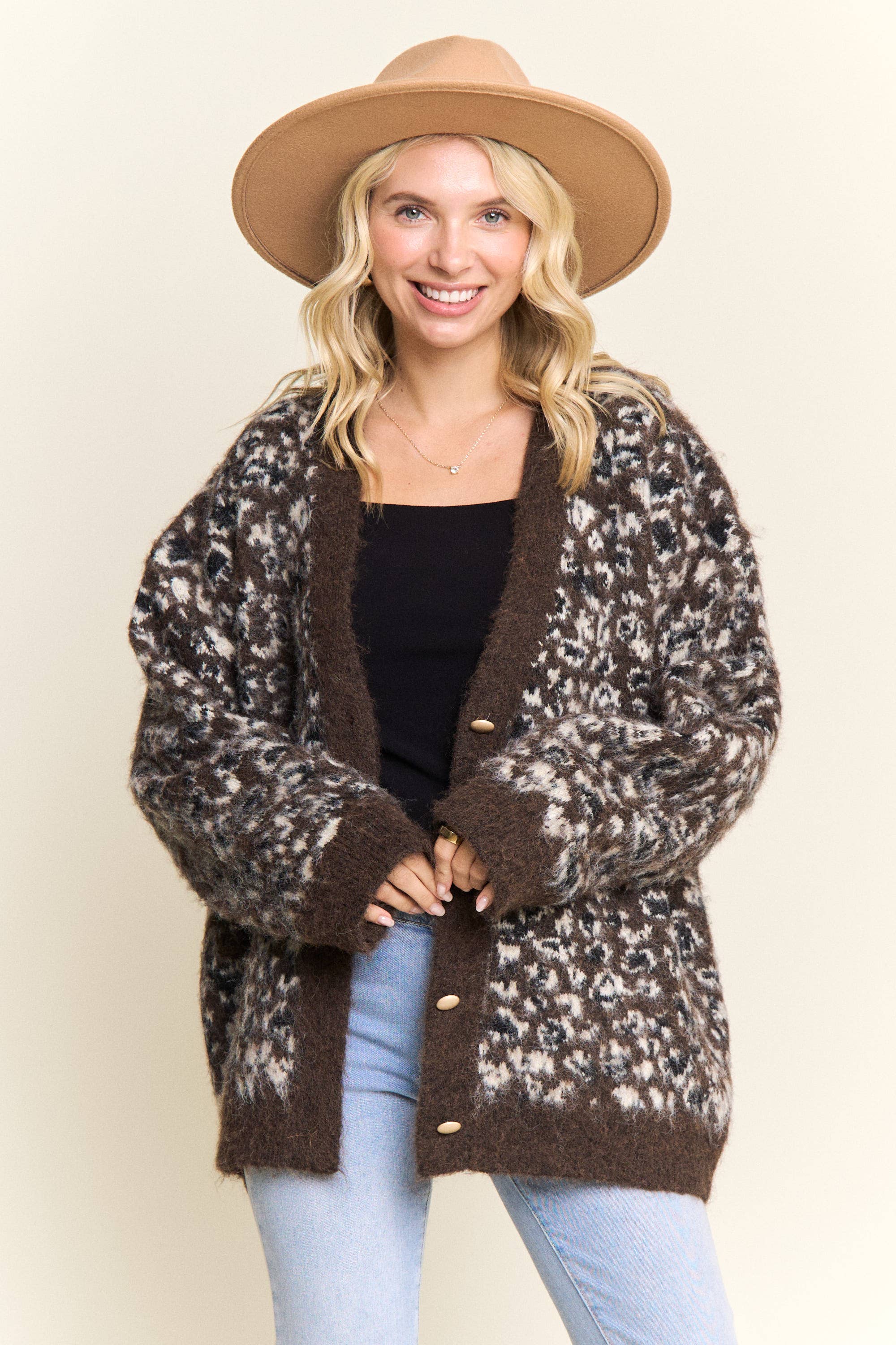 Madelyn – Engroshandel Cardigan - Dame – LESW4181-LEOPARD PRINT FLUFFY STRIKKET CARDIGAN10