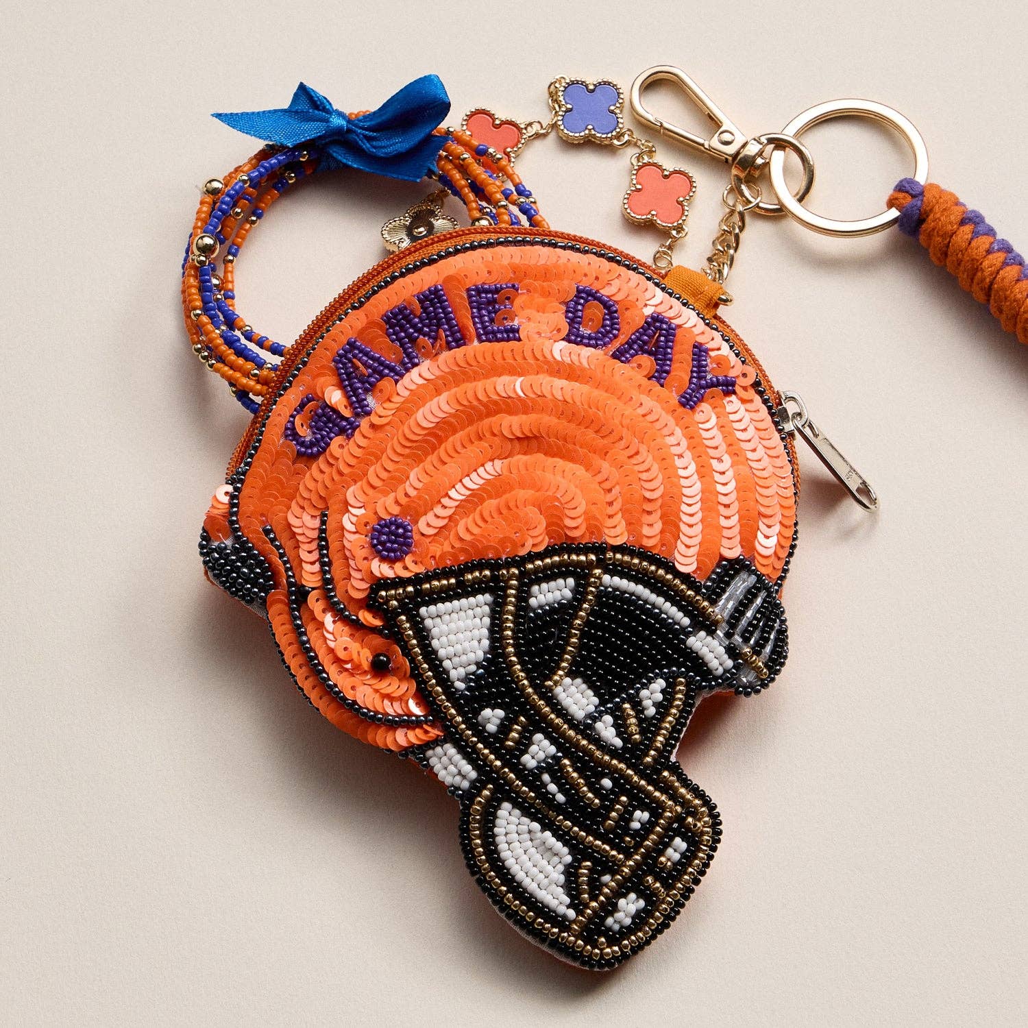 Frem - Wholesale Keychain - Women's - Game Day Beaded Helmet Keychain Pouch – Team Colors33