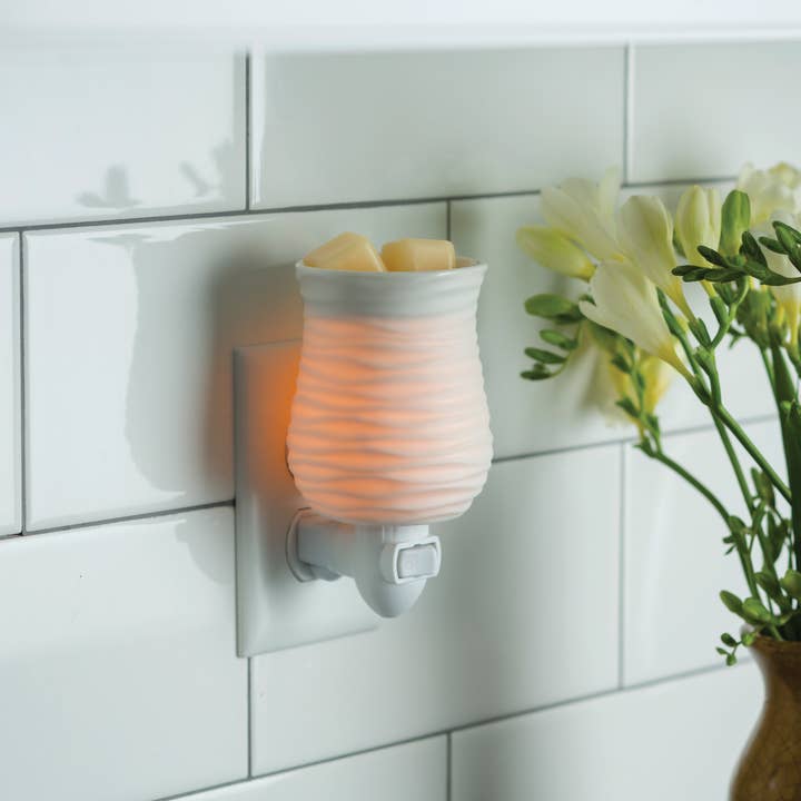 Candle Warmers Etc. - Wholesale Fragrance Warmer - Harmony Pluggable Fragrance Warmer2