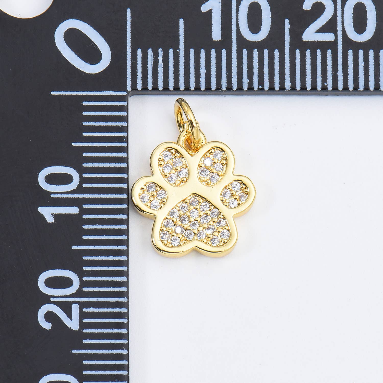 Beads Creation - Venta al por mayor Abalorios/colgantes individuales - Colgante con estampado de pata de perro y gato chapado en oro CP16617