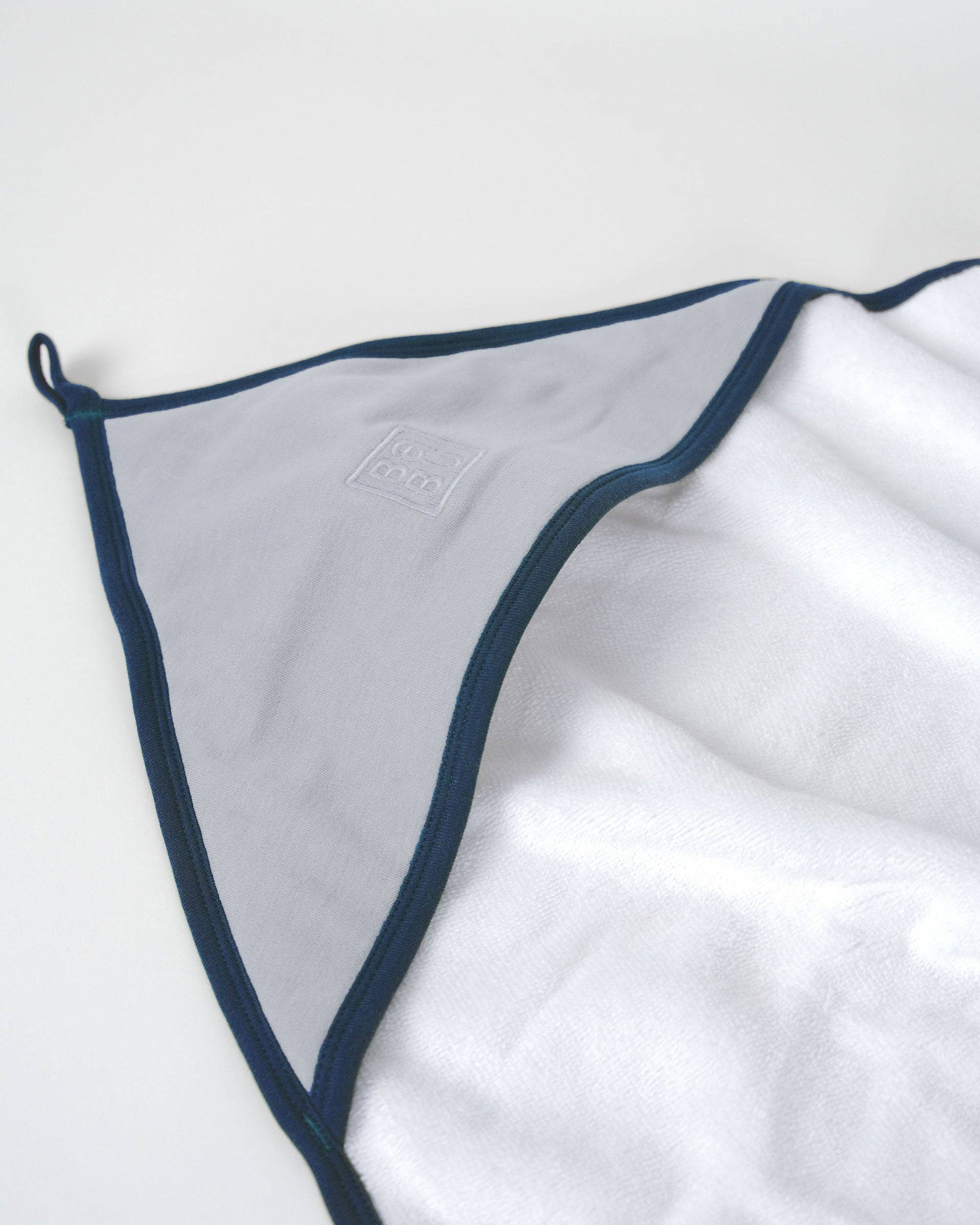 Babu - Wholesale Hooded towel – Child & baby - Terry Hooded Baby Towel - Sky Contrast3