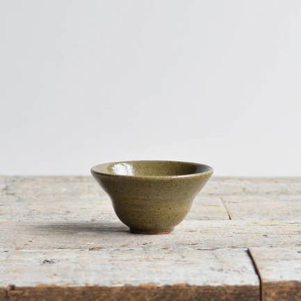 Rustik kryddskål i två färger för wholesale av Neutra Kitchen UK