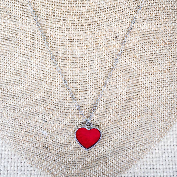 Wholesale Accessory Market - Wholesale Pendant/Charm Necklace - Viola Red Hearts Aglow Necklace0