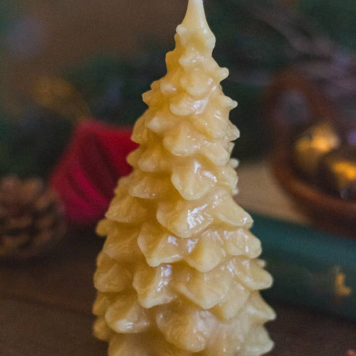 The Ramblin' Bee - Wholesale Novelty Candle - Beeswax Tree Candle