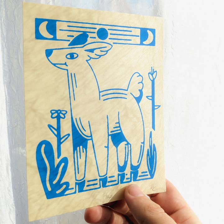 "Onder de Blauwe Maan" handgetrokken zeefdruk Hert voor wholesale door The Mook Press