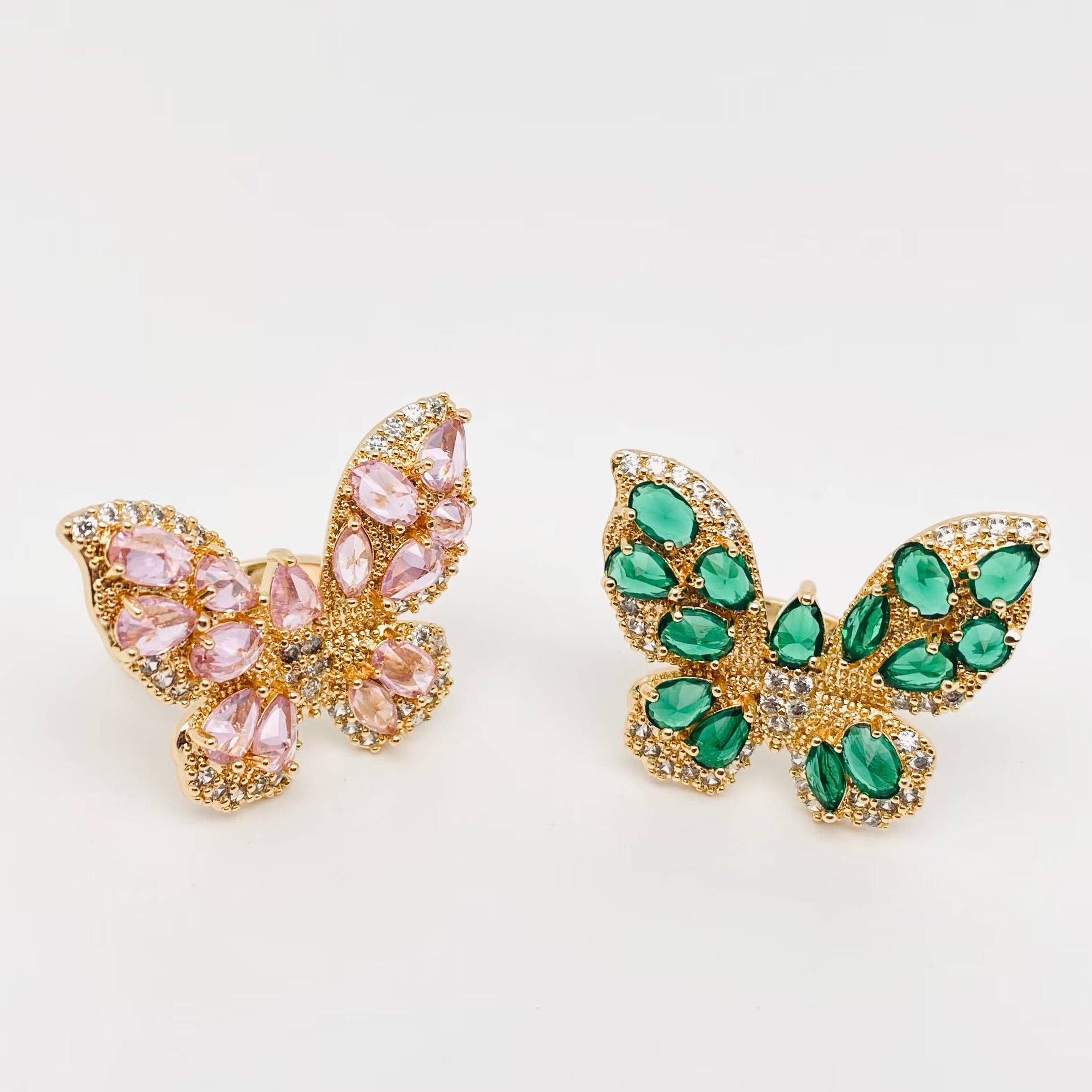 Mio Queena – wholesale Cocktail/statement ring – Inlaid Cubic Zirconia Large Butterfly Adjustable Ring1