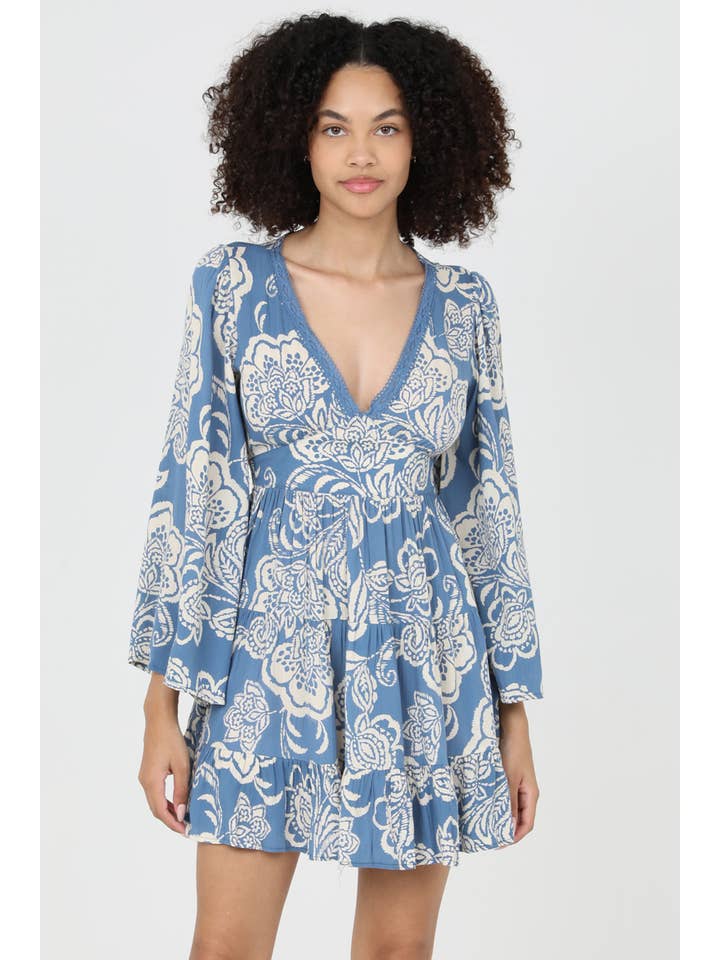 ANGIE – wholesale Dress – Women's – C4B15-A888 V NECK LACE TRIM FLARE SLEEVE DRESS5