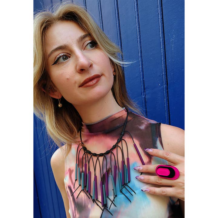 Collier en caoutchouc ROSY DERNIÈRE chance pour la vente par ALEX+SVET