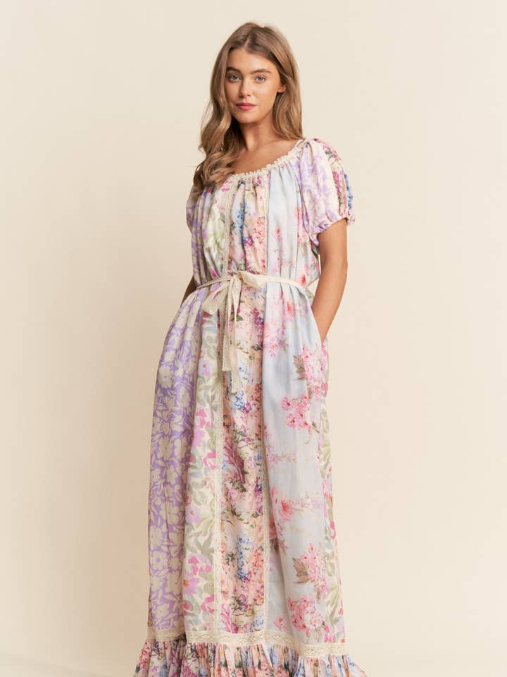 LACE TRIM FLORAL PATTERN MAXI DRESS for wholesale by J.NNA