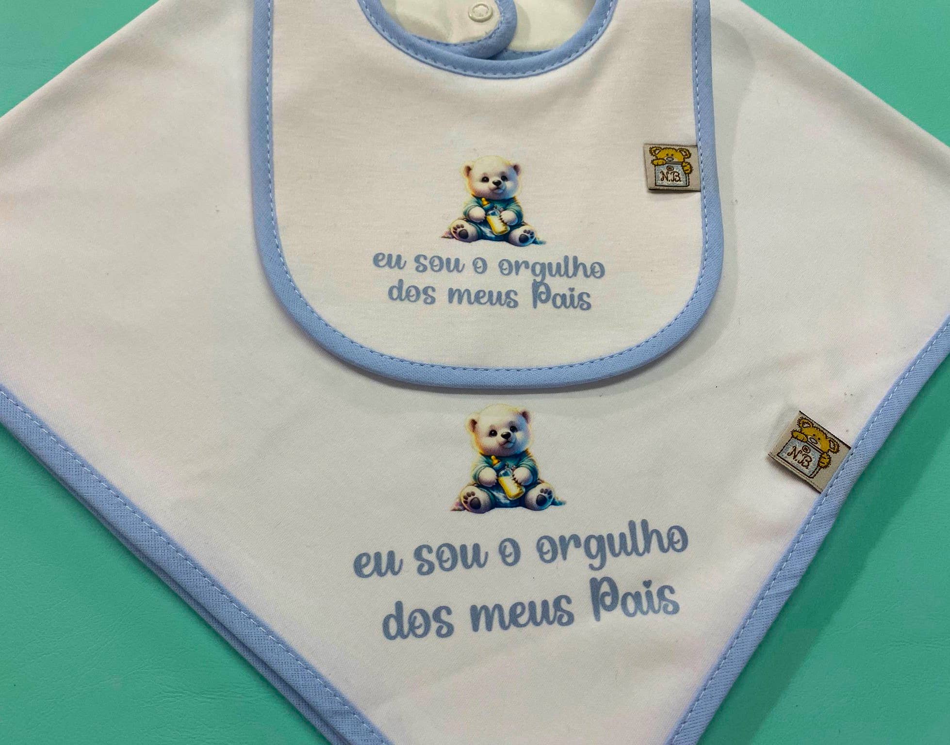 Noty Baby - Wholesale Embroidery/Cross Stitch Supplies - 100% cotton diaper and bib sets Parents' Pride2