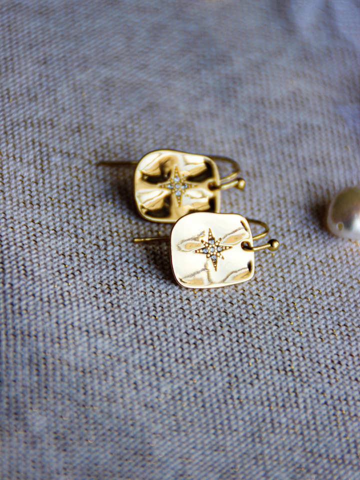 Boucles STARS for wholesale by La parisienne des îles