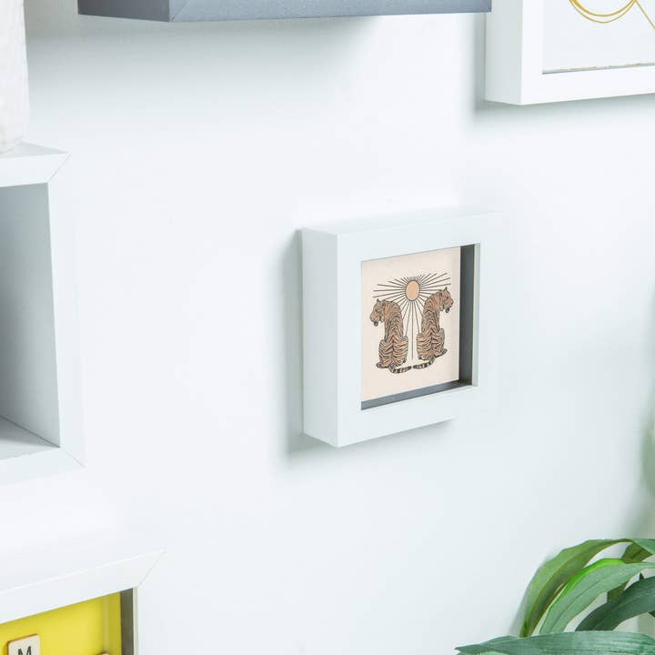 Rinkit Ltd - Wholesale Picture Frame - Nicola Spring Box Photo Frame - 4x4 - White2