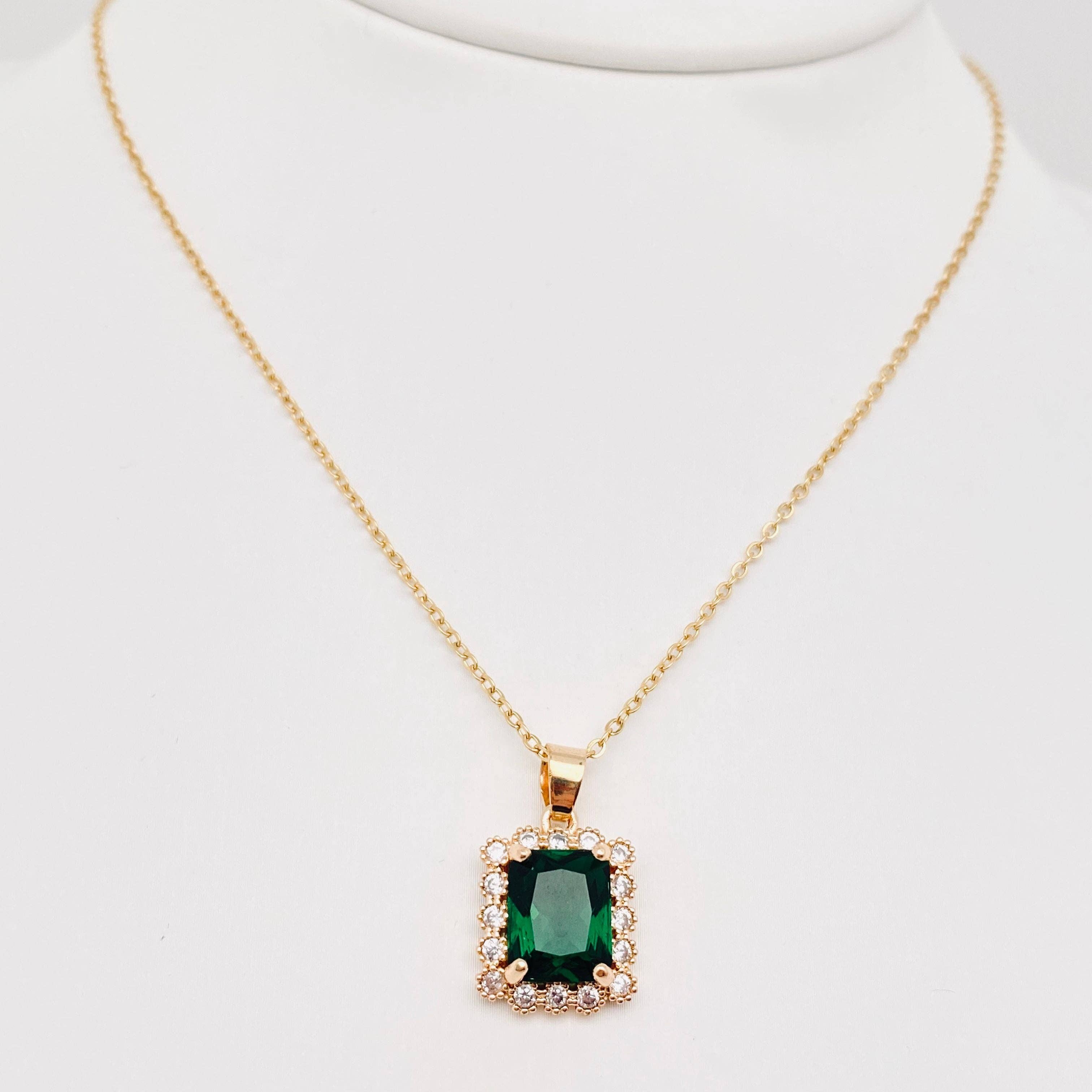 Mio Queena - Wholesale Pendant/Charm Necklace - Green Zircon Pendant Stainless Steel Necklace1