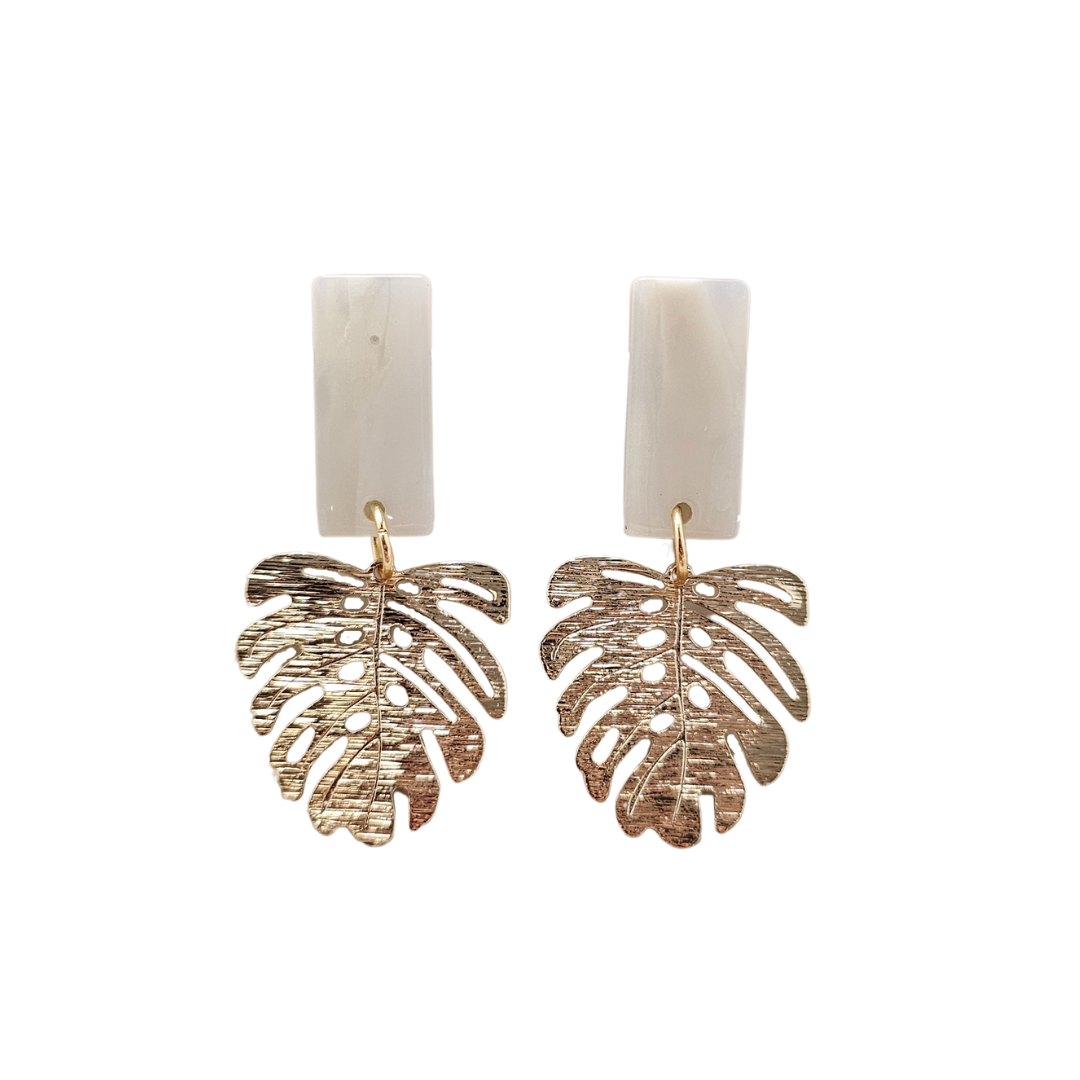 Spiffy & Splendid - Wholesale Dangle Earrings - Mini Belize Earrings - Ivory // Resort, Plant, Jewelry13