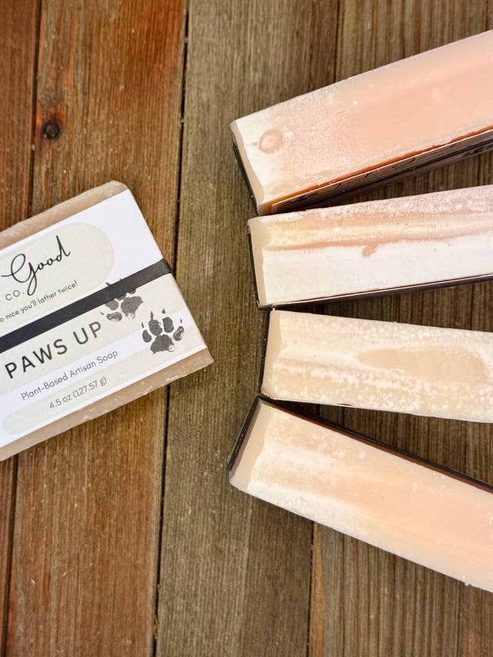 Shampoing solide pour chiens pour la vente par Feel Good Market