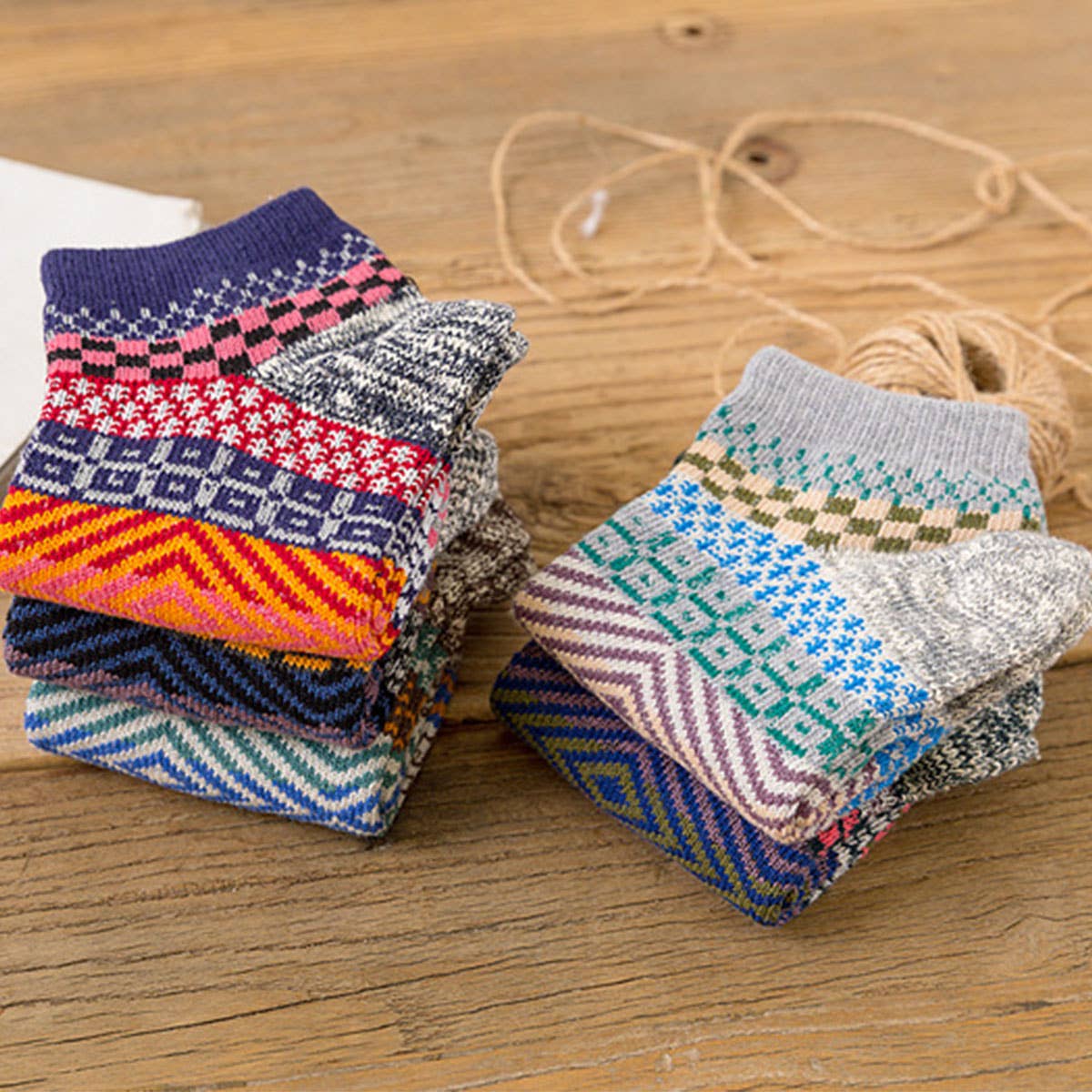 TYPE  5PCS/SET ALPACA VINTAGE FLORAL PATTERN SOCKS_CWMS0207 for wholesale on Faire5