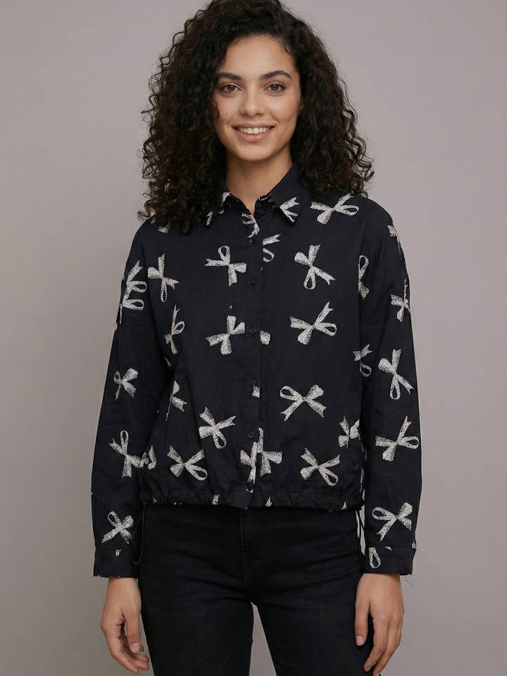 T25036 BUTTONDOWN BOW TIE TOP for wholesale by N by Nancy