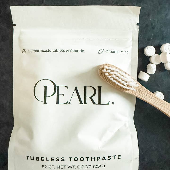 VIAI Beauty - Wholesale Toothpaste - Fluoride Mint Toothpaste Tablets | 186 Tablets | 3 Refill Pouches2