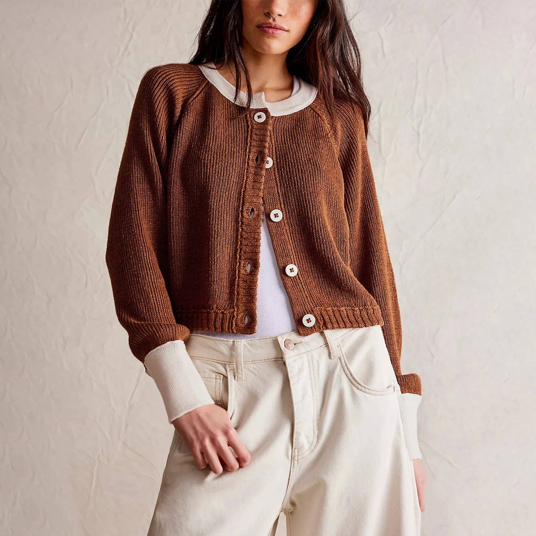 Dipped Shop – wholesale Cardigan – Women’s – Contrast Color Button Knit Cardigan DPC26186