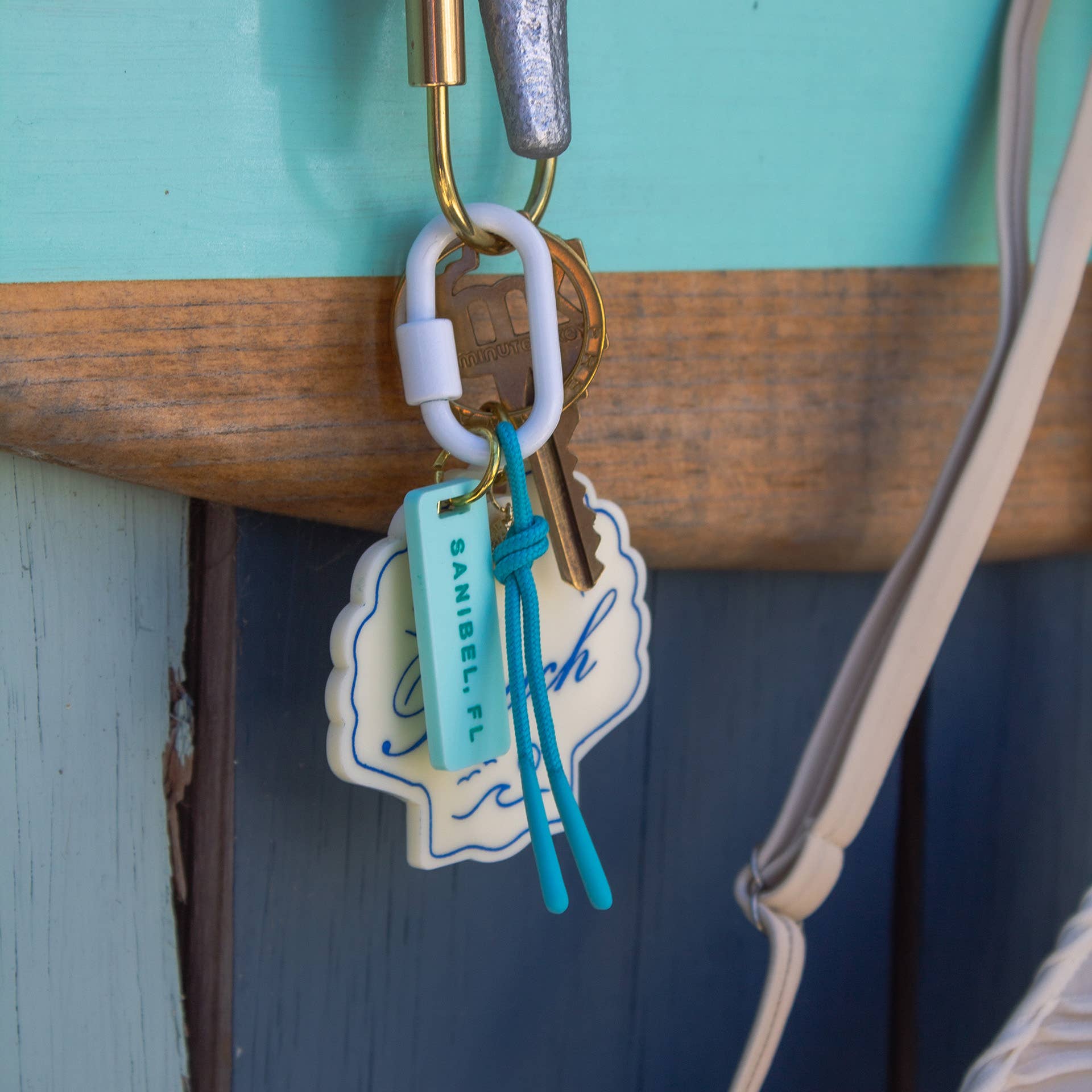 Freshwater Curated Goods - Wholesale Keychain - Unisex - Custom Your City Bag Charm12