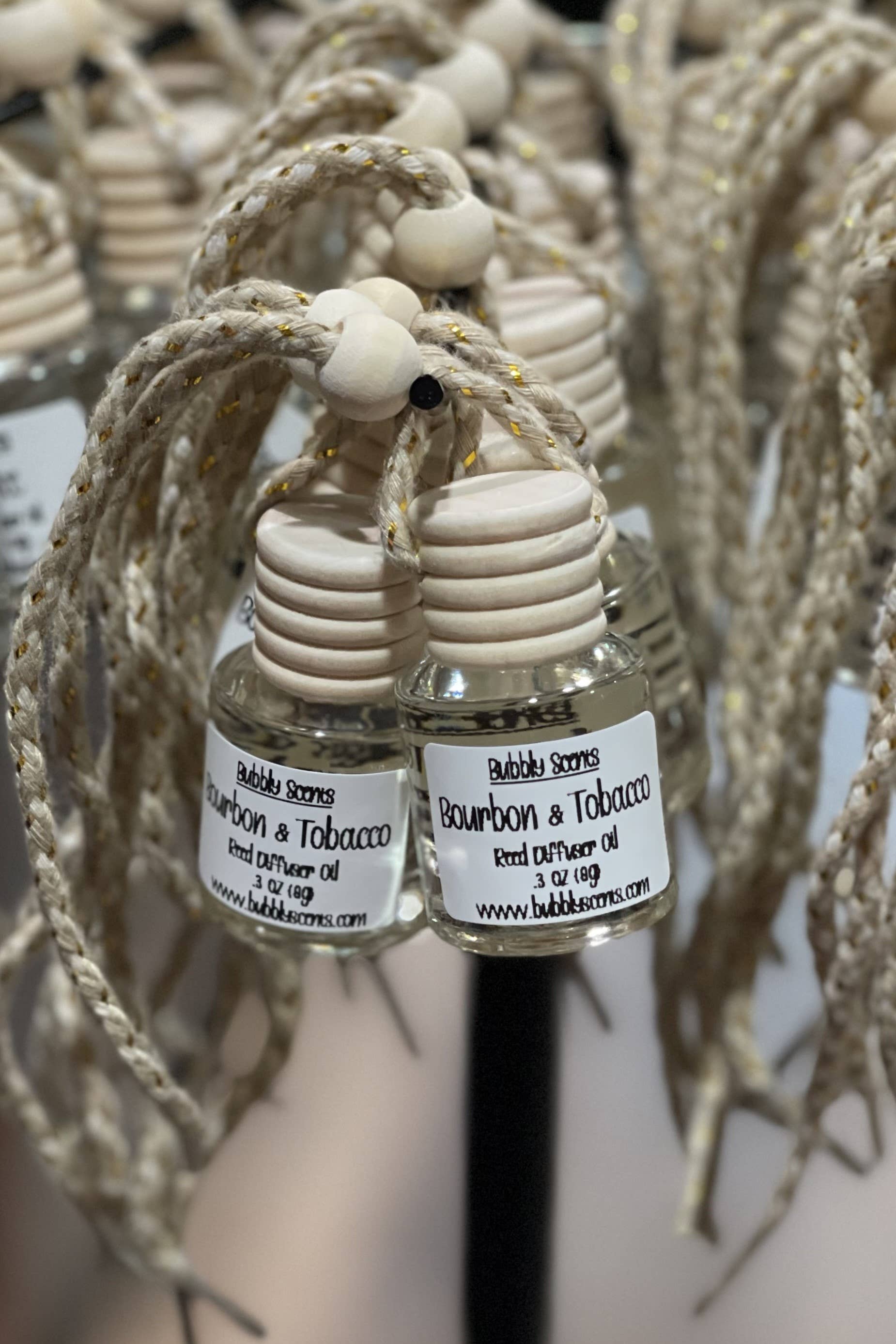 Bubbly Scents - Wholesale Car Freshener - Unisex - Bourbon & Tobacco-Hanging Car Freshener-Luxury Car Freshener1