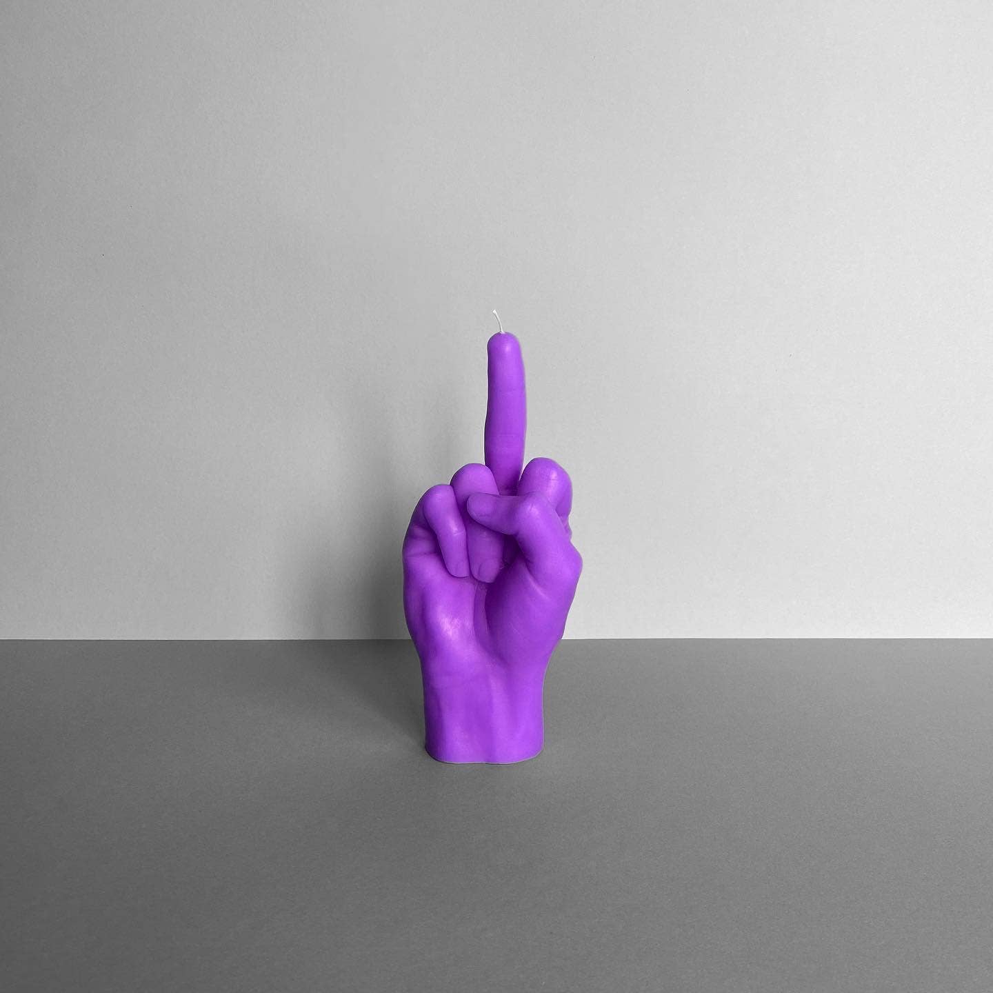 CandleHand (Free Duties for US) – Großhandel Geschenkkerze – F*ck You Kerze – 20 cm hoch – realistische Hautstruktur – Mittelfinger14