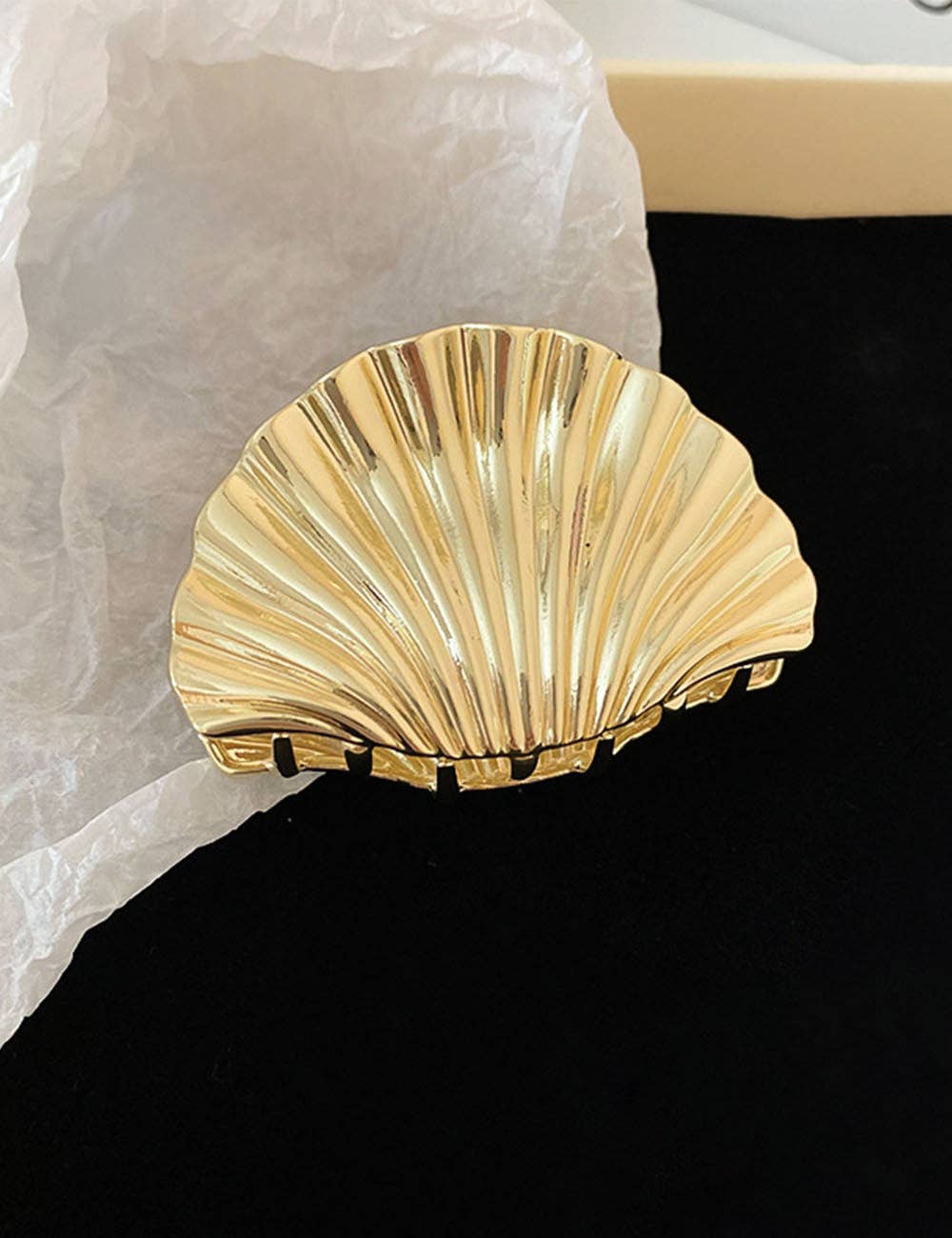 Dipped Shop - Wholesale Hair Clip - Women's - Vintage Gold Seashell Hair Claw Clip DP25D8930