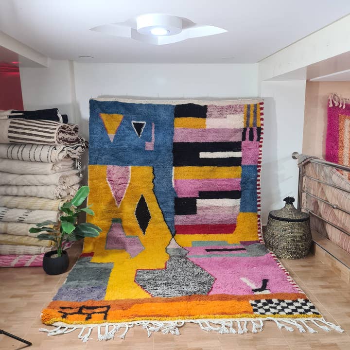 Tappeto in lana Beni Ourain annodato a mano autentico 200×300 cm 896 per la vendita all'ingrosso da parte di Maroccarpets Poufs and pillows wholesale +31648976894