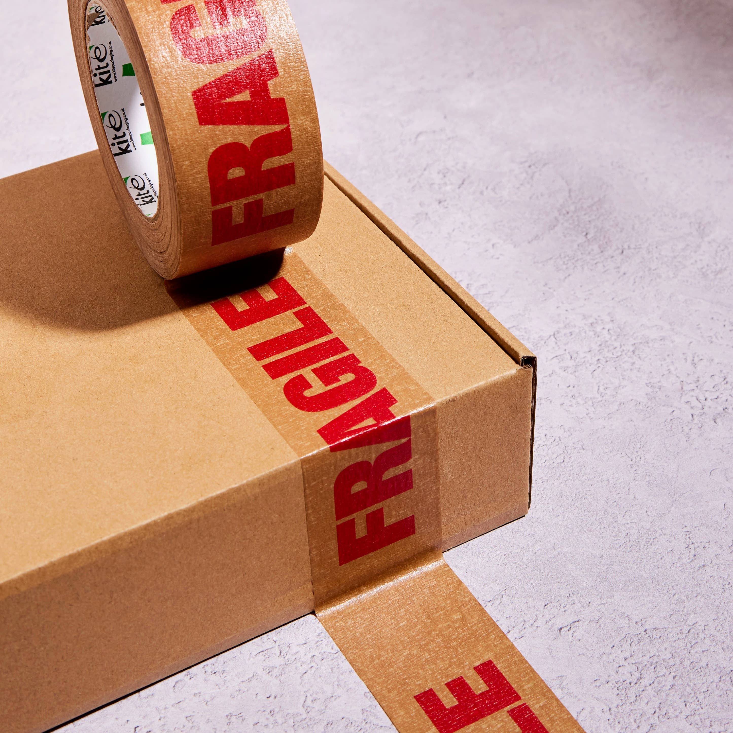 Sonder Tapes Ltd – wholesale Tape – Fragile Printed Parcel Paper Sticky Tape1