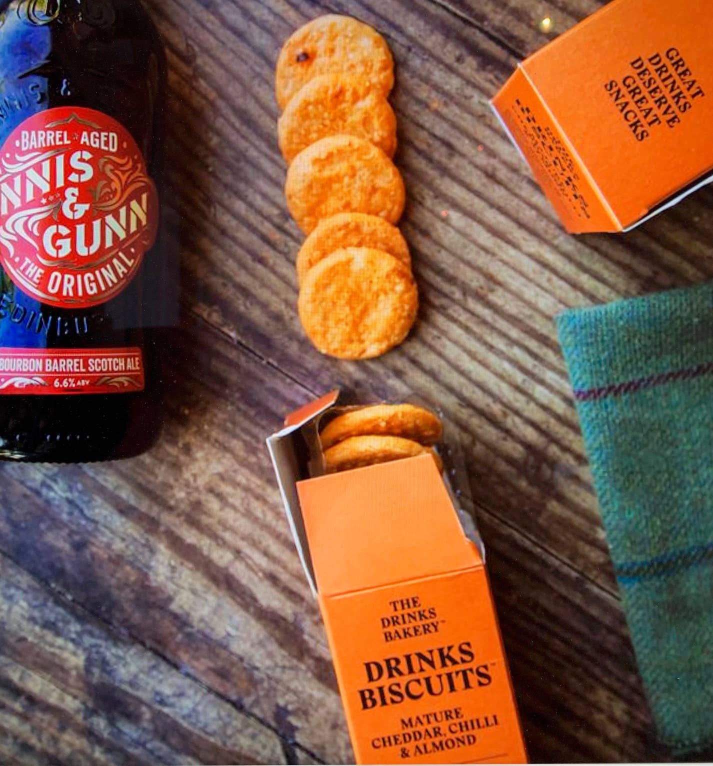 The Drinks Bakery – wholesale Biscuit – Drinks Biscuits - Mature Cheddar & Smoked Chilli 36g4