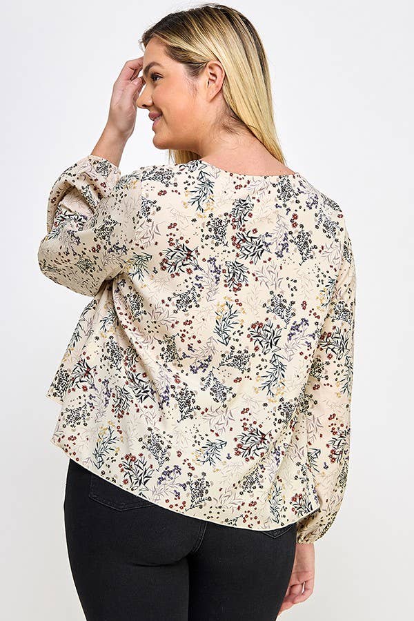 Haute Fox Plus Size & Contemporary - Wholesale Blouse - Dames - Top met strik aan de voorkant en bloemenprint in grote maten JK18498-T3
