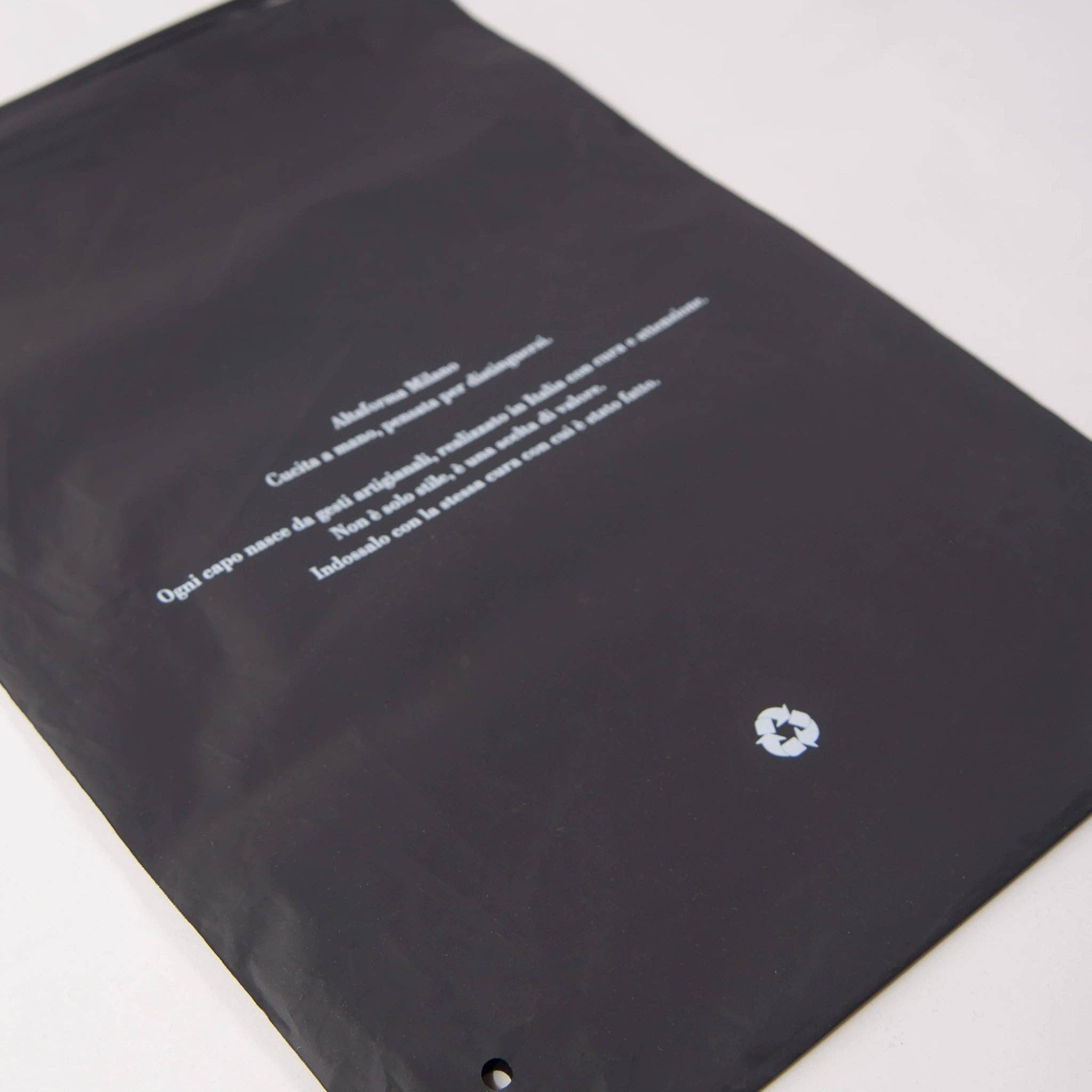 White Amalfi for wholesale on Faire10