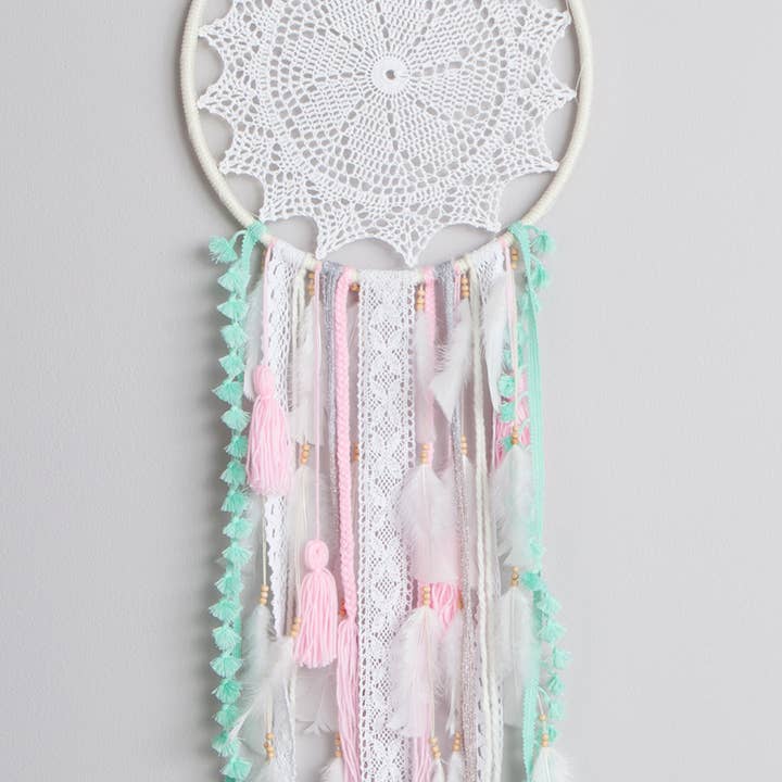 DREAMCATCHER BIG WHITE PINK AND MINTDREAM CATCHER DECOR WALL for wholesale by MANIK