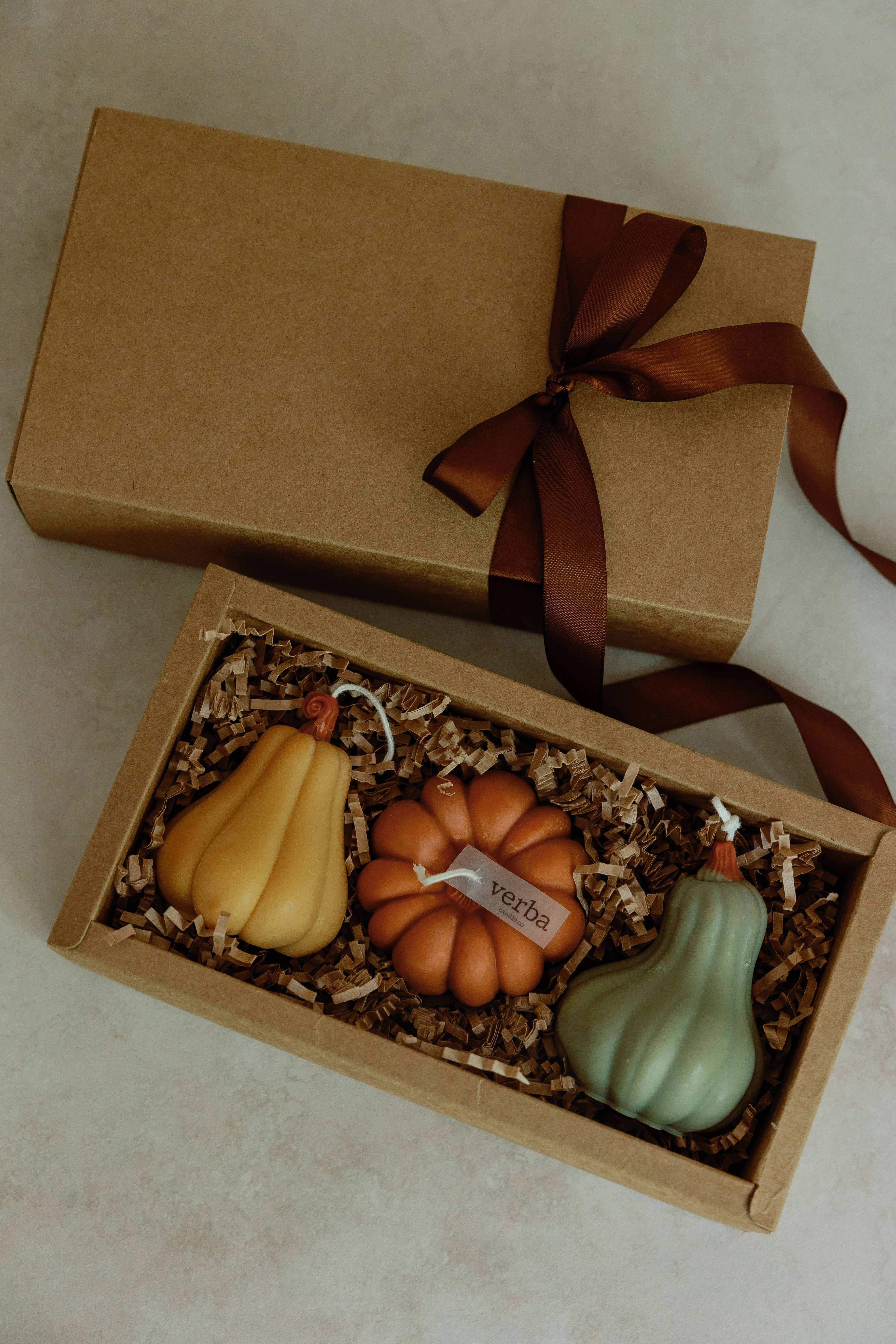 Verba Candle Co - Vendita all'ingrosso Decorazioni da tavolo - Candela Fall Pumpkin, confezione regalo, Halloween, decorazioni autunnali 2