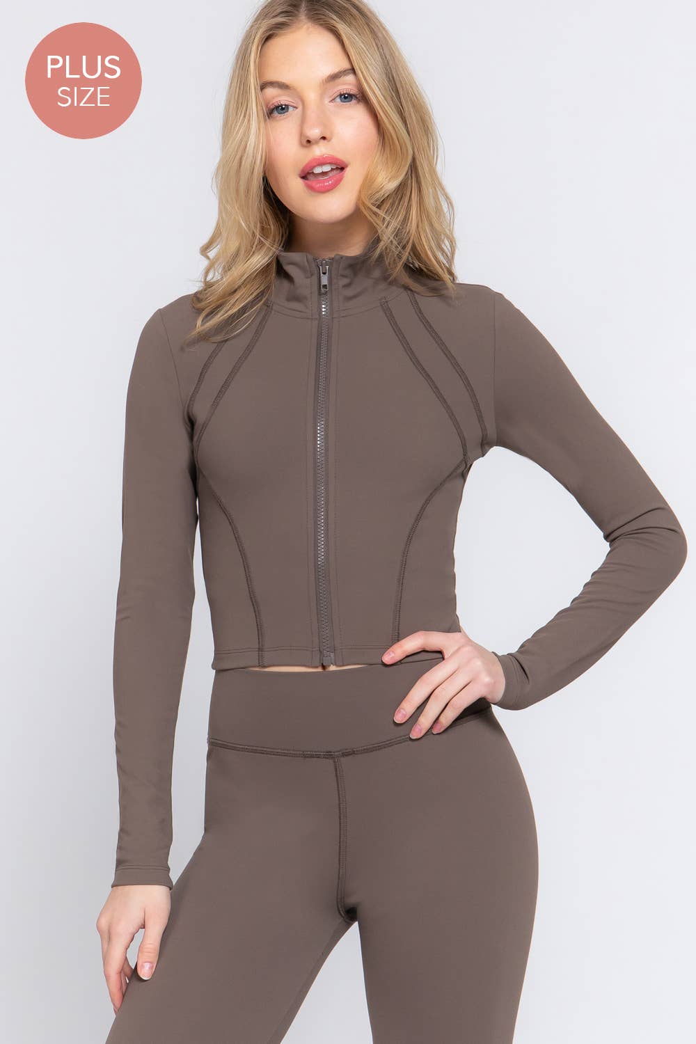 Active Basic | Active USA – wholesale Athletic jacket – Women′s – [PLUS SIZE] Long Sleeve Mock Neck Zip-Up Workout Jacket 37