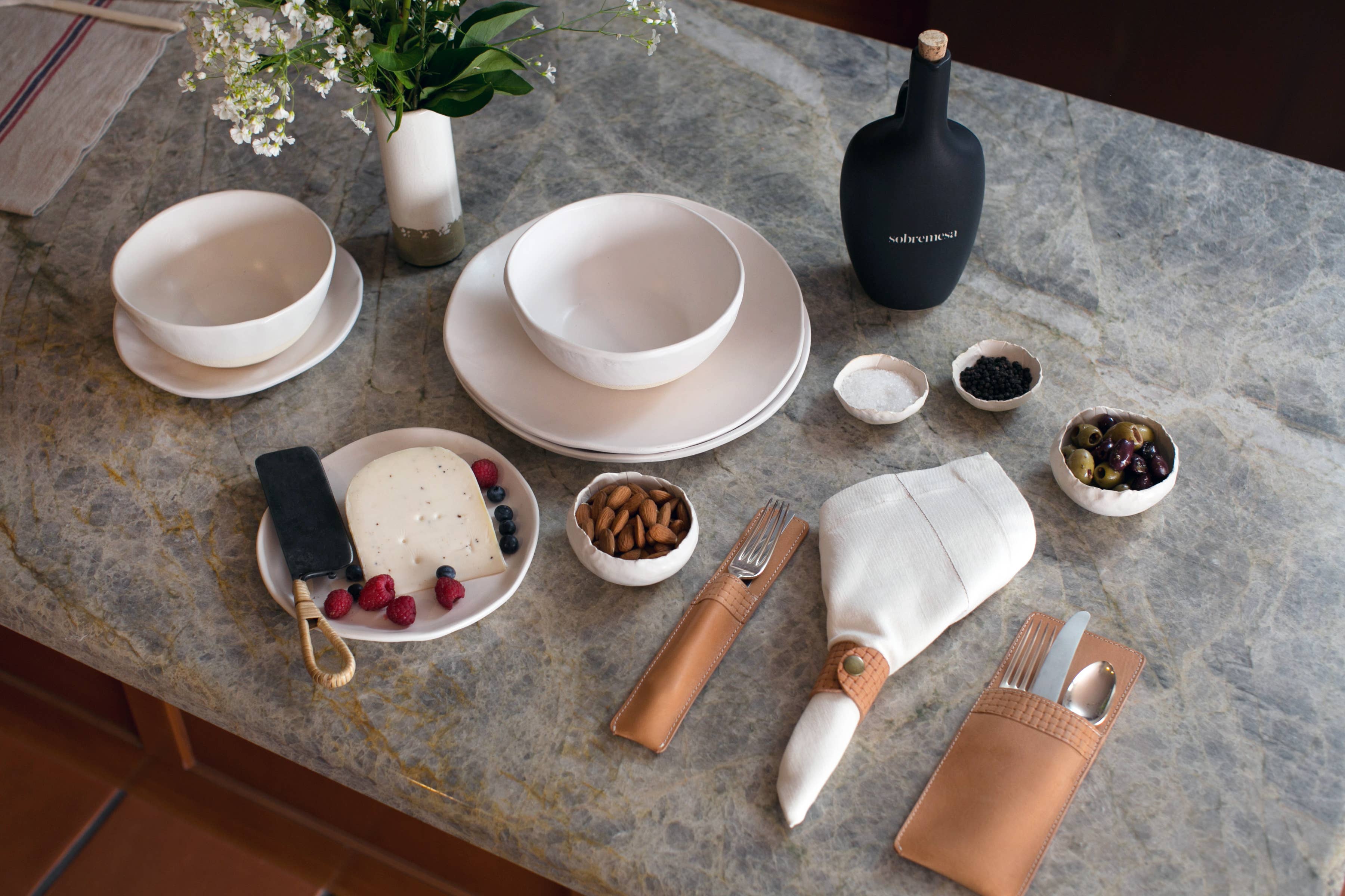 Studio Findings - Wholesale Servetring - Leren servetringen met geweven rand1