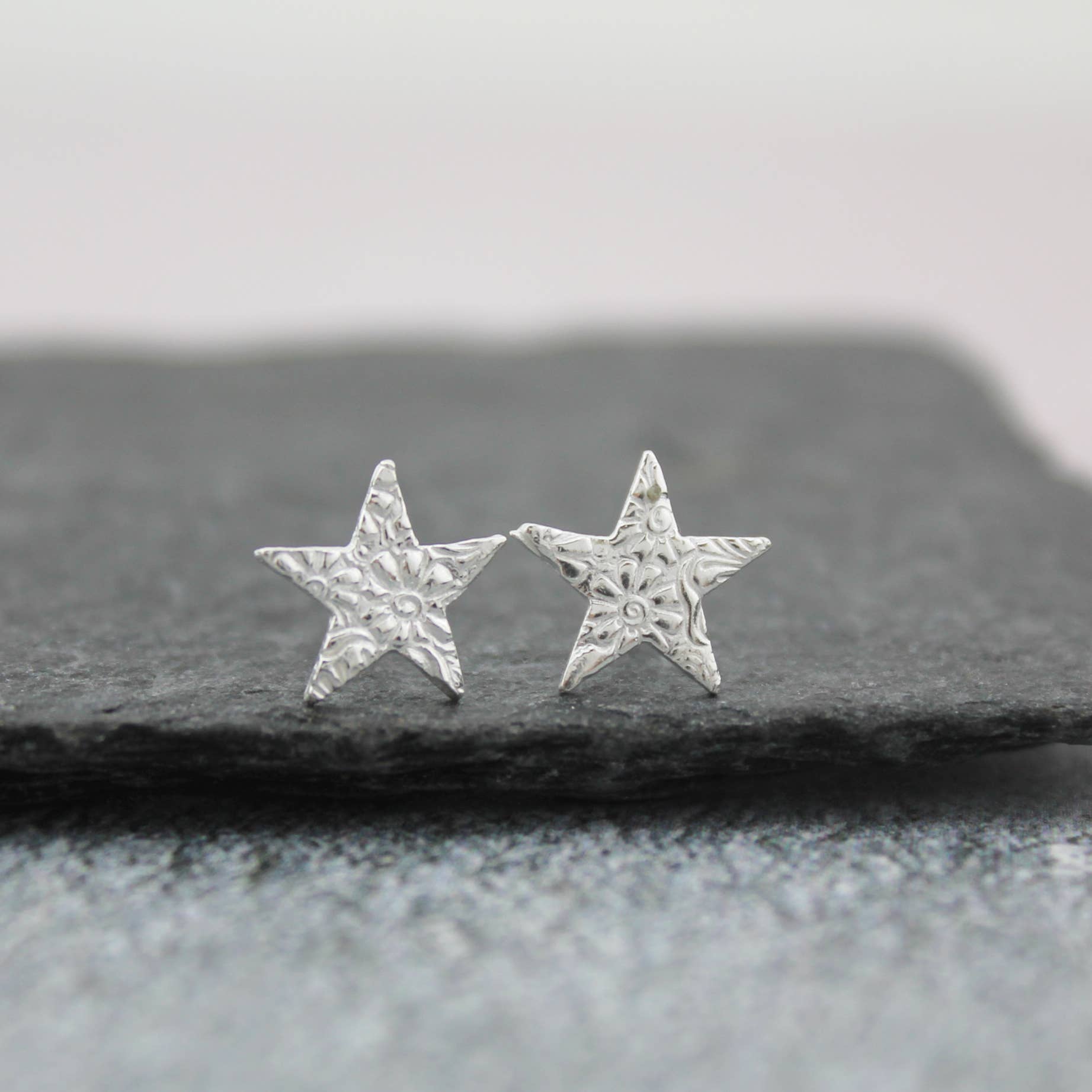 Lucy Kemp Jewellery – wholesale Stud/post earrings – Sterling Silver Textured Star Studs3