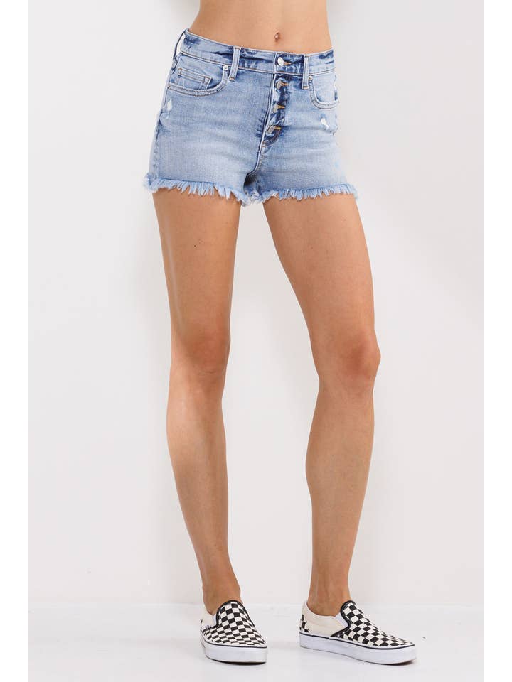 Sneak Peek - Wholesale Shorts - Women's - ♡20% SALE♡ HIGH RISE 90's FRAYED HEM SHORTS - LIGHT WASH